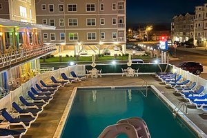 Image of the Beach Colony Motel in New