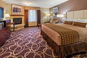 Image of the Best Western Plus Pioneer Park Inn in Alaska