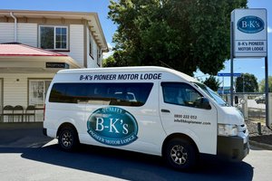 Image of the Bk's Pioneer Motor Lodge in New