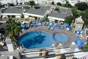 Image of the Cala Nova Apartamentos in Spain