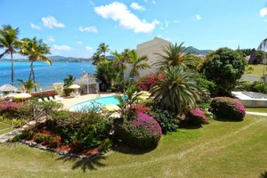 Image of the Colony Cove Beach Resort in U.S.