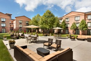 Image of the DoubleTree by Hilton Hotel Milwaukee - Brookfield in Wisconsin