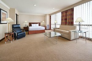 Image of the Hilton Chicago O'Hare Airport in Illinois