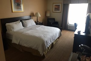 Image of the Holiday Inn Express Germantown (NW Milwaukee) by IHG in Wisconsin