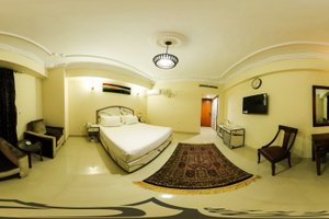 Image of the Hotel Crown Inn in Pakistan