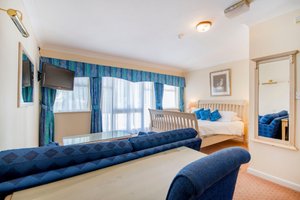 Image of the Landmark Hotel Swindon in England