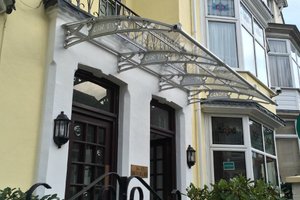 Image of the Oyo Swandown Hotel in England