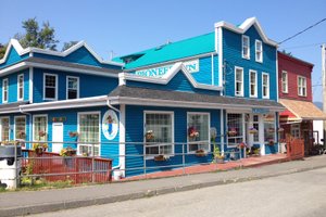 Image of the Pioneer Inns in Canada