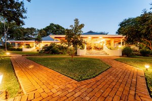 Image of the Pioneers Lodge in Zimbabwe