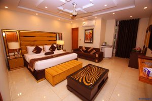 Image of the Premier Inn Grand Gulberg Lahore in Pakistan