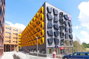 Image of the Premier Inn Manchester Bury hotel in England