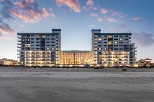 Image of the Princess Royale Oceanfront Resort in Maryland